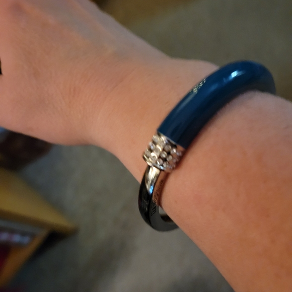 Lia Sophia blue resin bracelet large - Picture 3 of 3